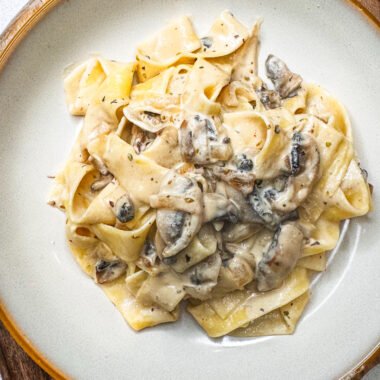 Ricotta and mushroom pasta